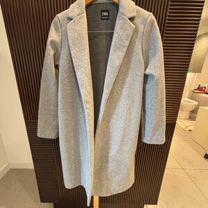 Zara Women's Classic Gray Trench Coat